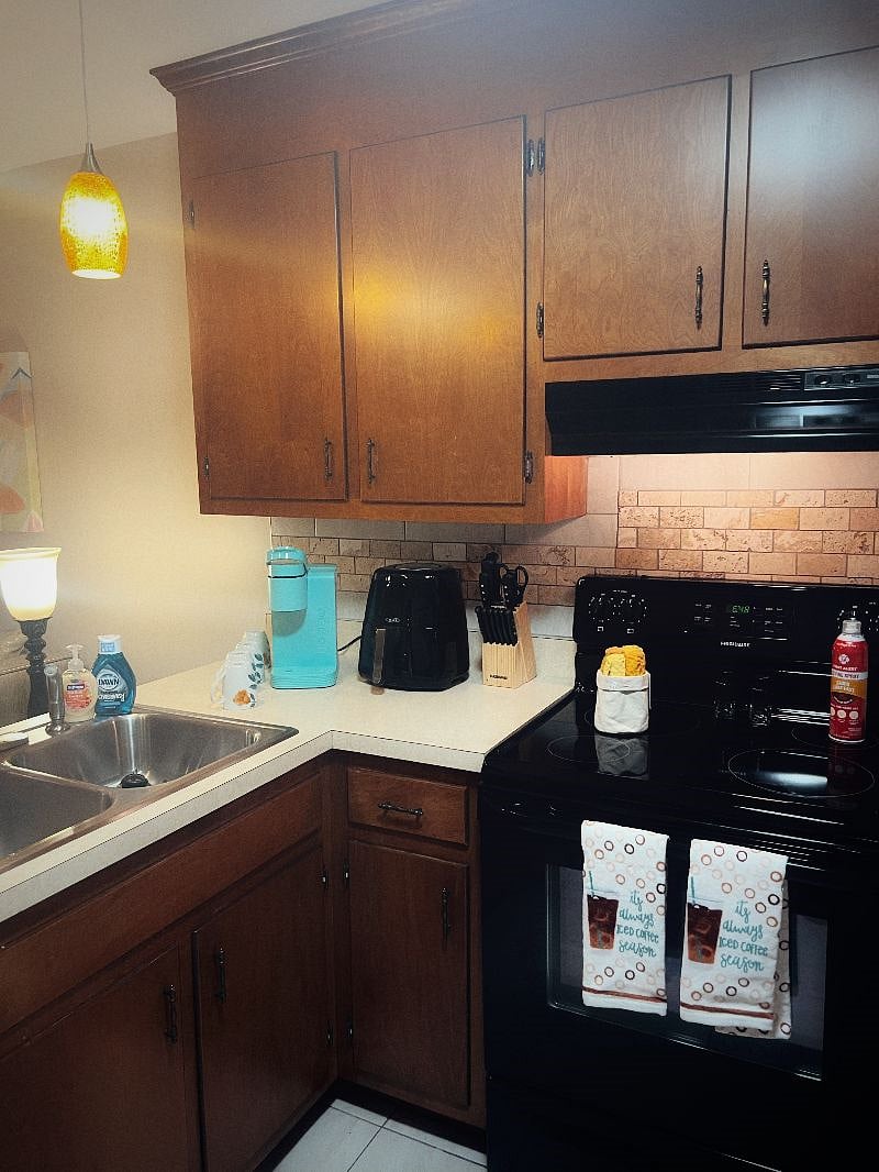 Furnished Finder property 248706_3 photo 4