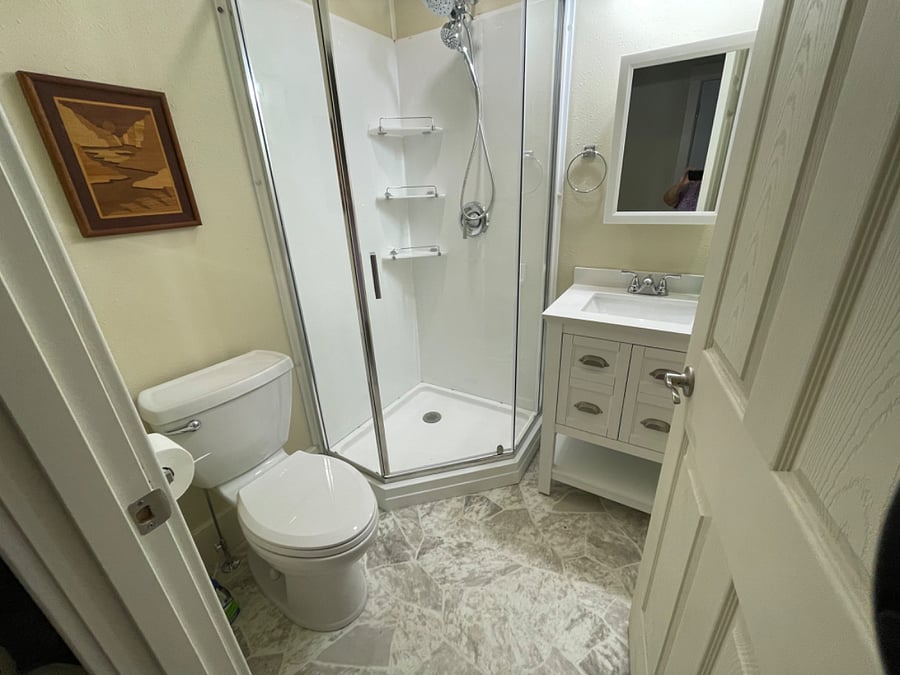 Treehouse Loft private bath & kitchenette - Treehouse Rentals With Private Kitchenette