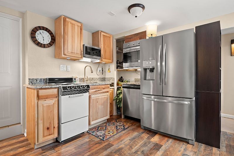 Furnished Finder property 249090_1 photo 14