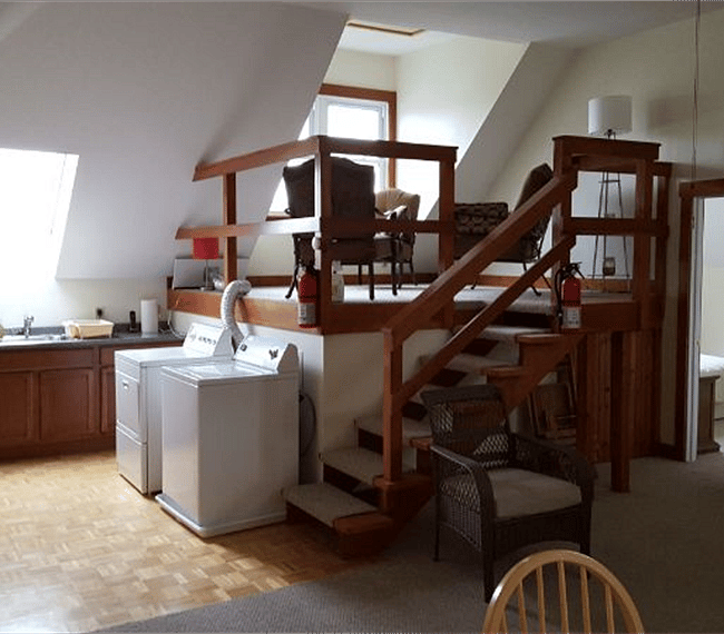 Kitchen, laundry, raised work or rest area