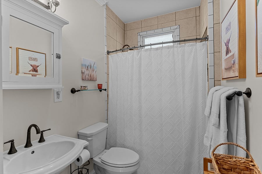 Furnished Finder property 249622_2 photo 24