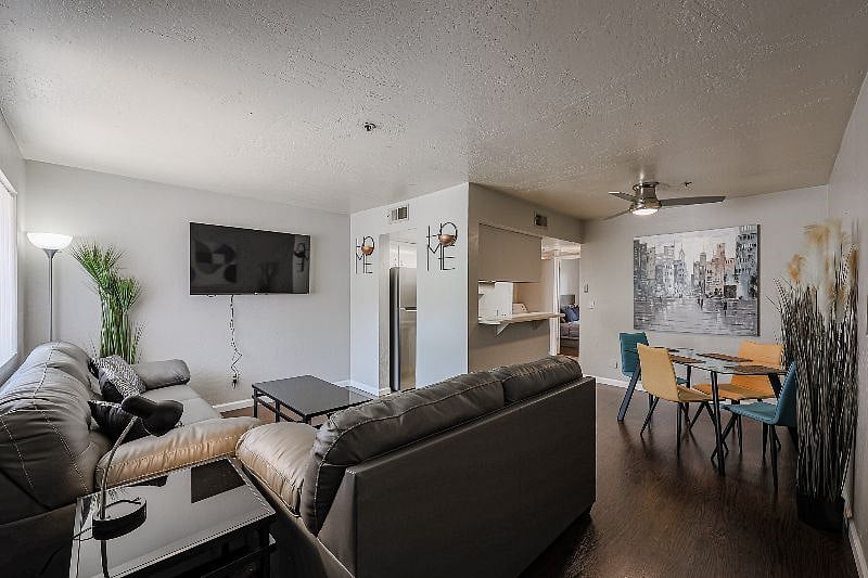 Furnished Finder property 249769_17 photo 4