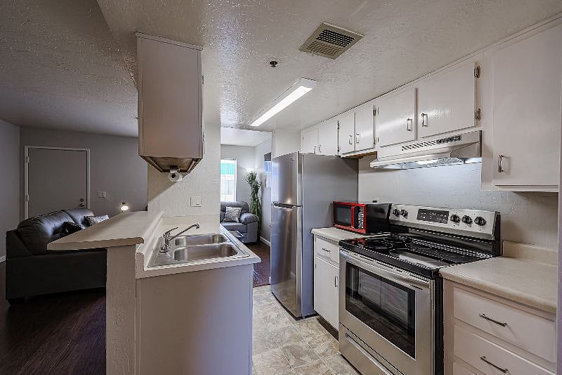 Furnished Finder property 249769_17 photo 9