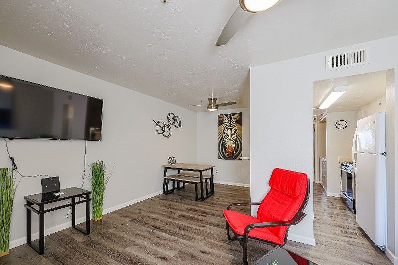 Furnished Finder property 249769_18 photo 12