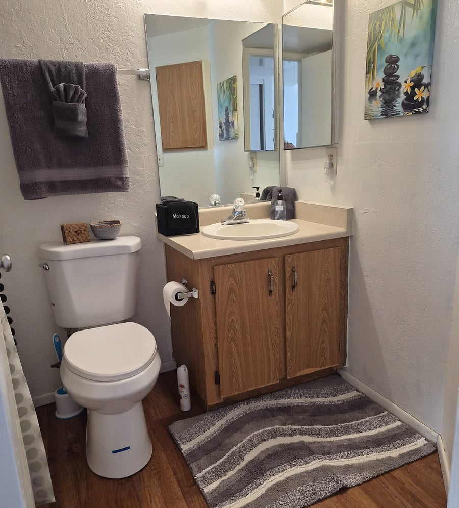 Bathroom 1 with Shower