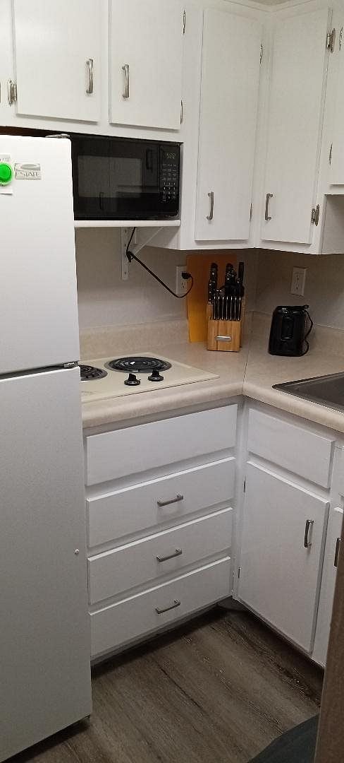 Furnished Finder property 249769_4 photo 11