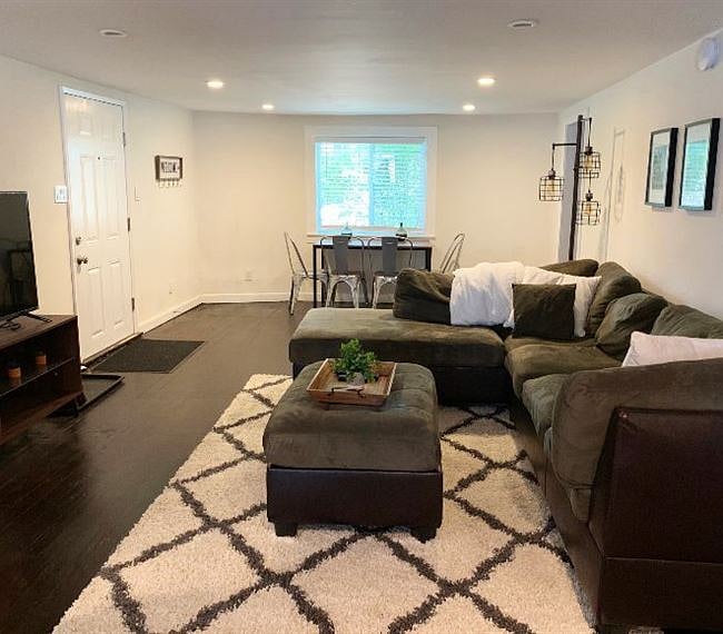 Furnished Finder property 249835_1 photo 4