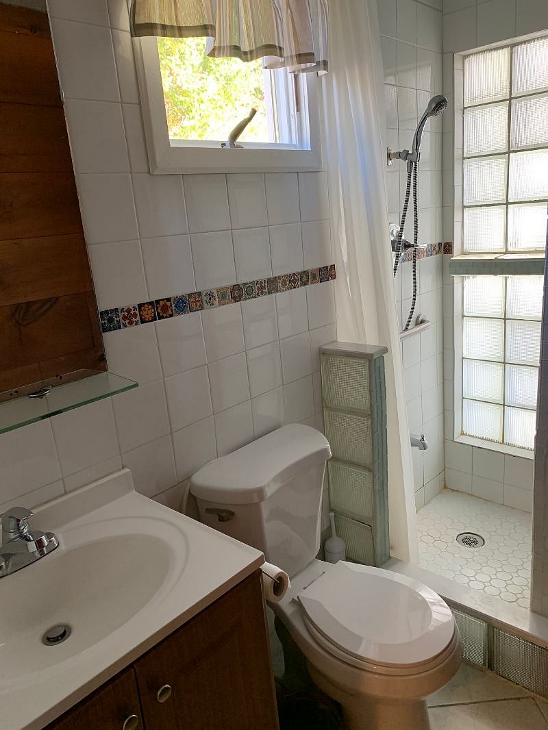 Bathroom - shower.