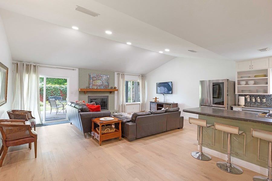 Furnished Finder property 250182_1 photo 3