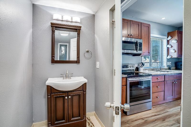 Furnished Finder property 250230_1 photo 11