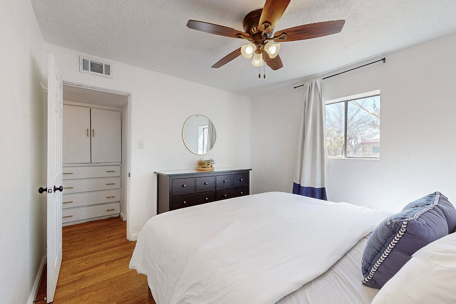 Furnished Finder property 250261_1 photo 12