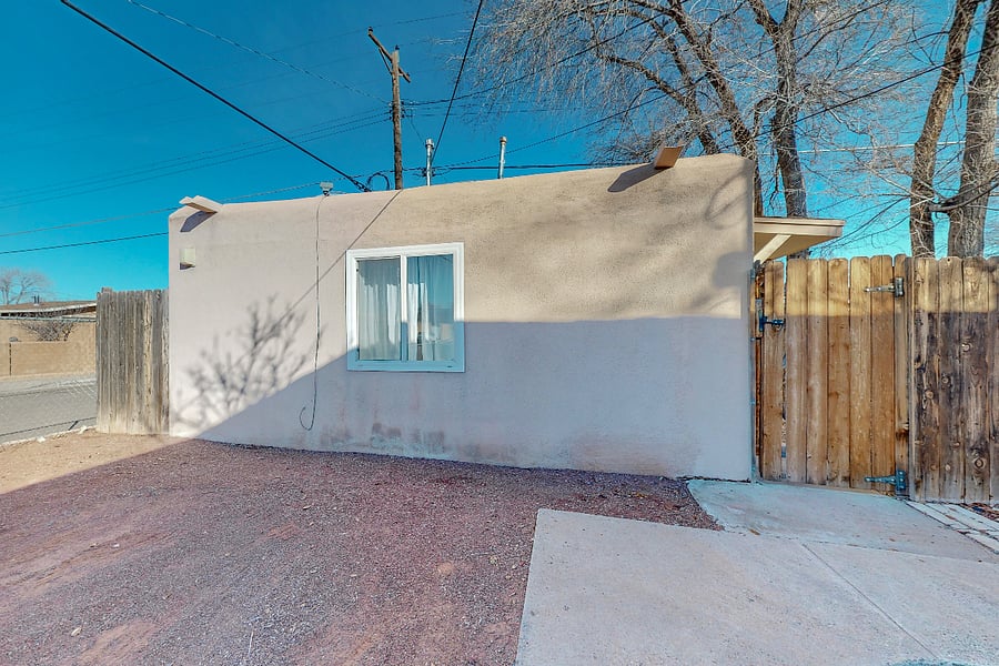 Furnished Finder property 250261_2 photo 11
