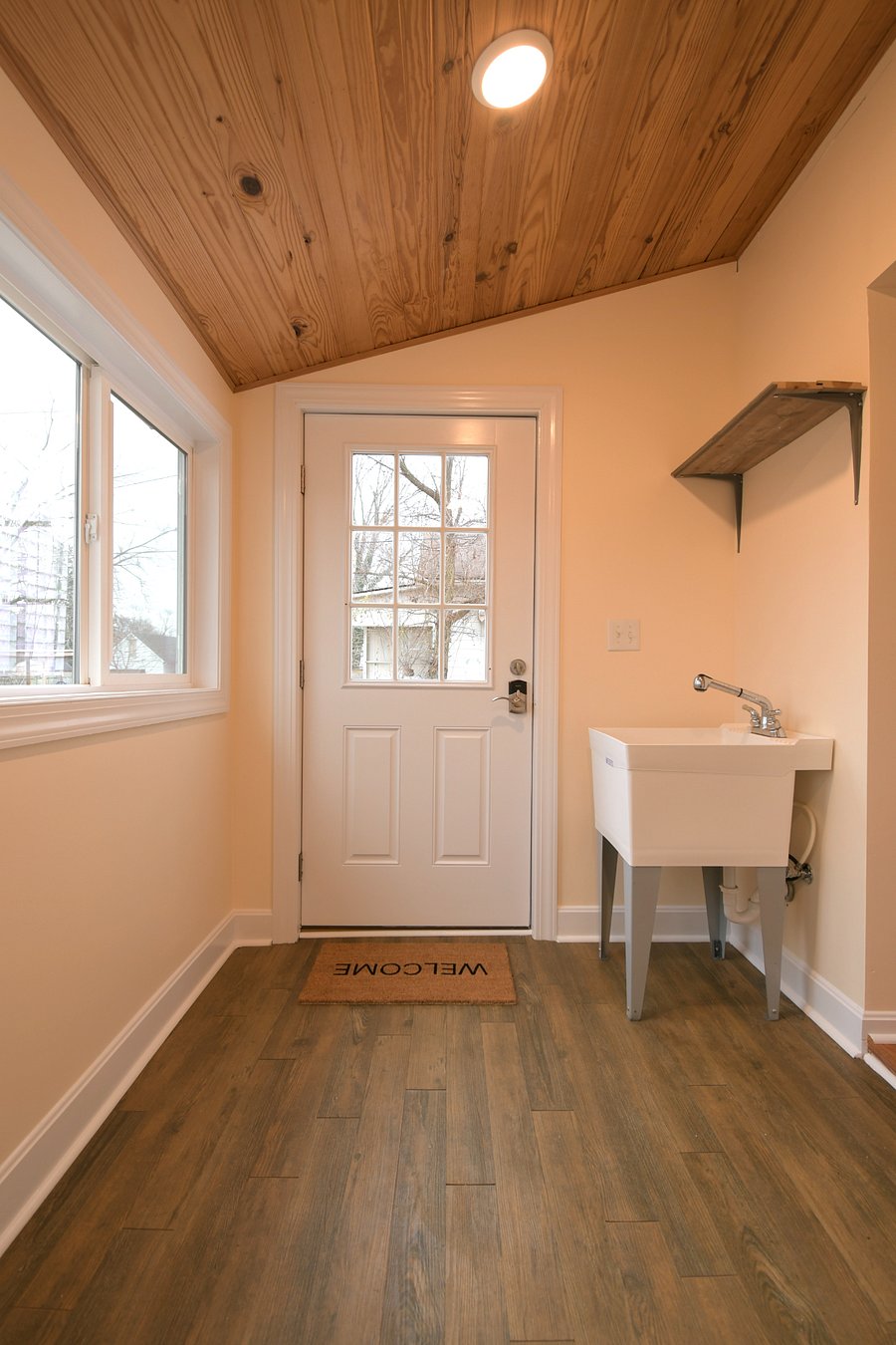 Furnished Finder property 250463_1 photo 17