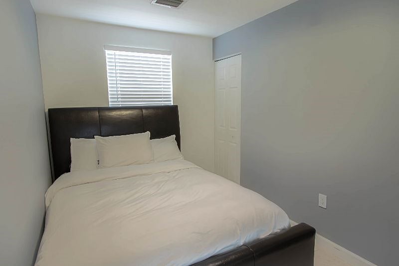Furnished Finder property 250571_1 photo 13