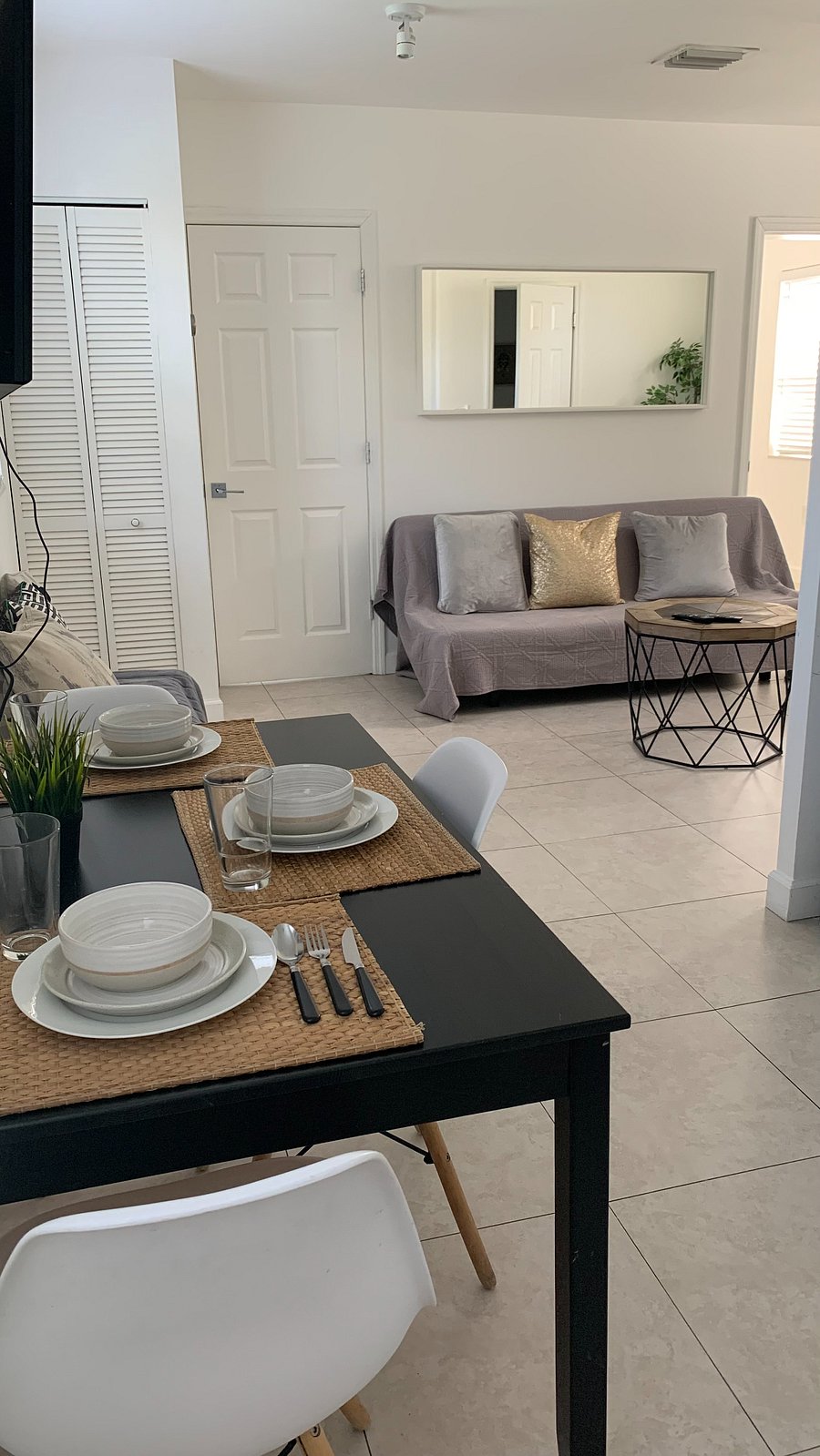 Furnished Finder property 250571_2 photo 6