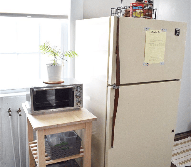 Full size refrigerator/freezer