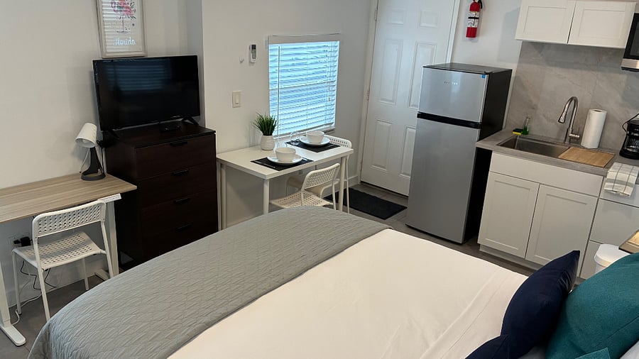 Furnished Finder property 250723_1 photo 8