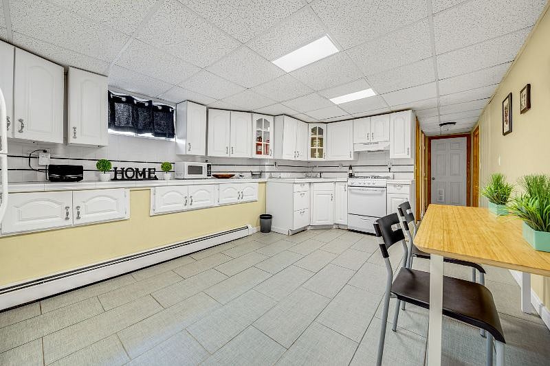 Furnished Finder property 251045_1 photo 9