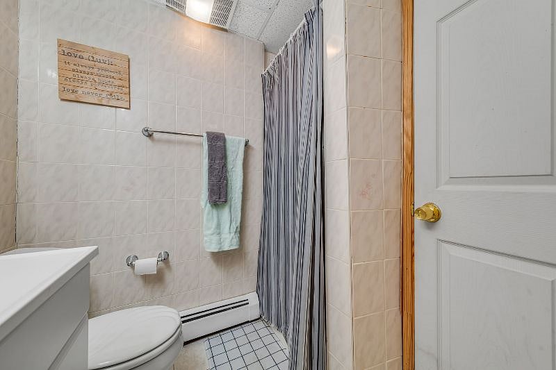 Furnished Finder property 251045_1 photo 12