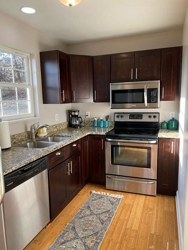 Furnished Finder property 251216_1 photo 15