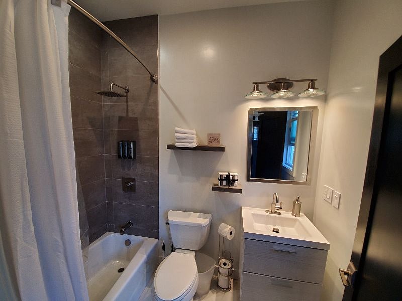 Furnished Finder property 251230_2 photo 6