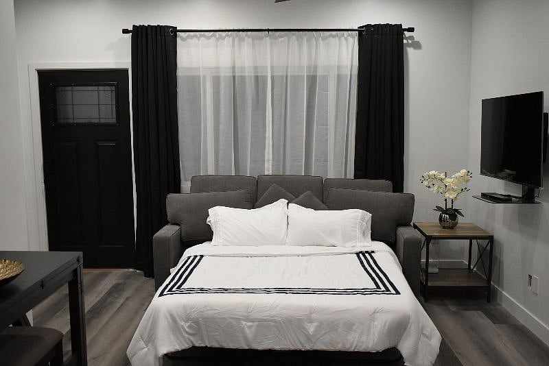 Furnished Finder property 251230_2 photo 5