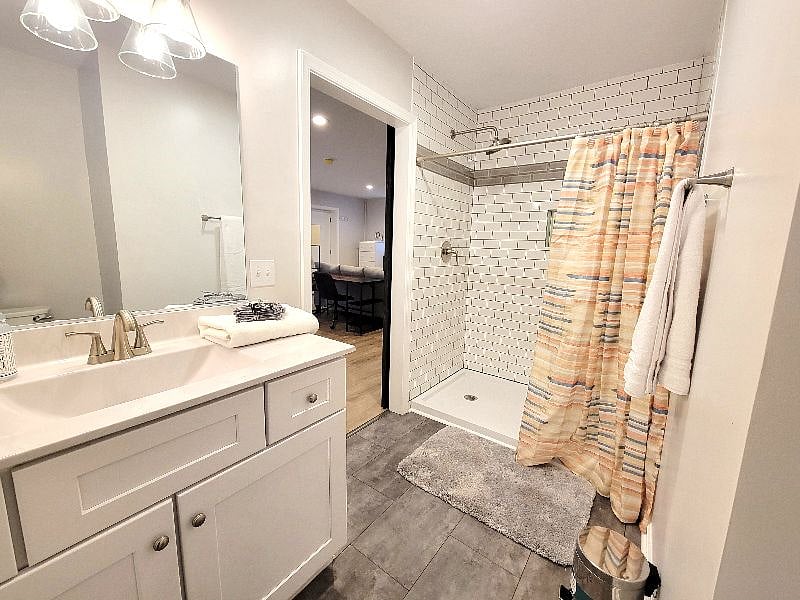 Furnished Finder property 251350_4 photo 12