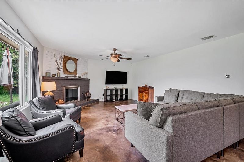 Furnished Finder property 251369_1 photo 3