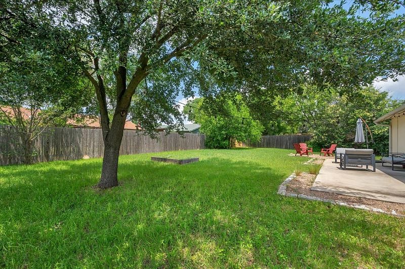 Furnished Finder property 251369_1 photo 17