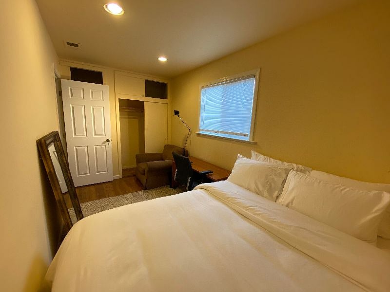Furnished Finder property 251407_3 photo 4