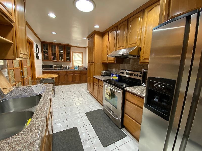 Furnished Finder property 251407_3 photo 25