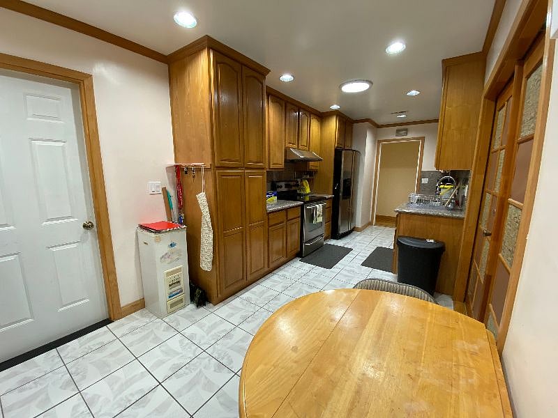 Furnished Finder property 251407_3 photo 32