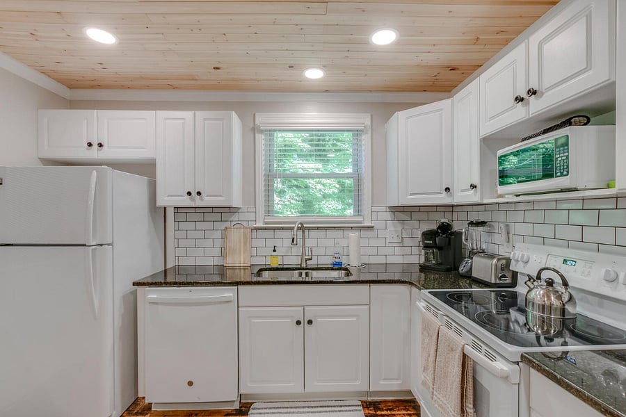 Furnished Finder property 251439_1 photo 18