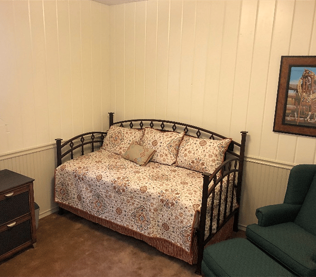 Second bedroom with twin trundle day bed