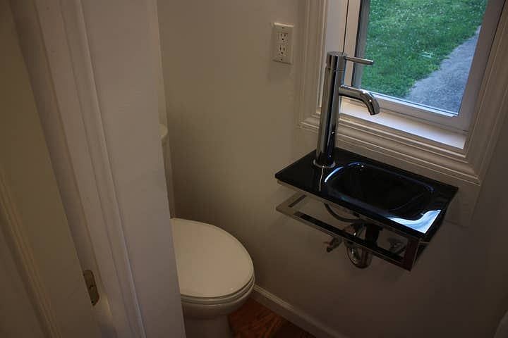 Furnished Finder property 251504_1 photo 8