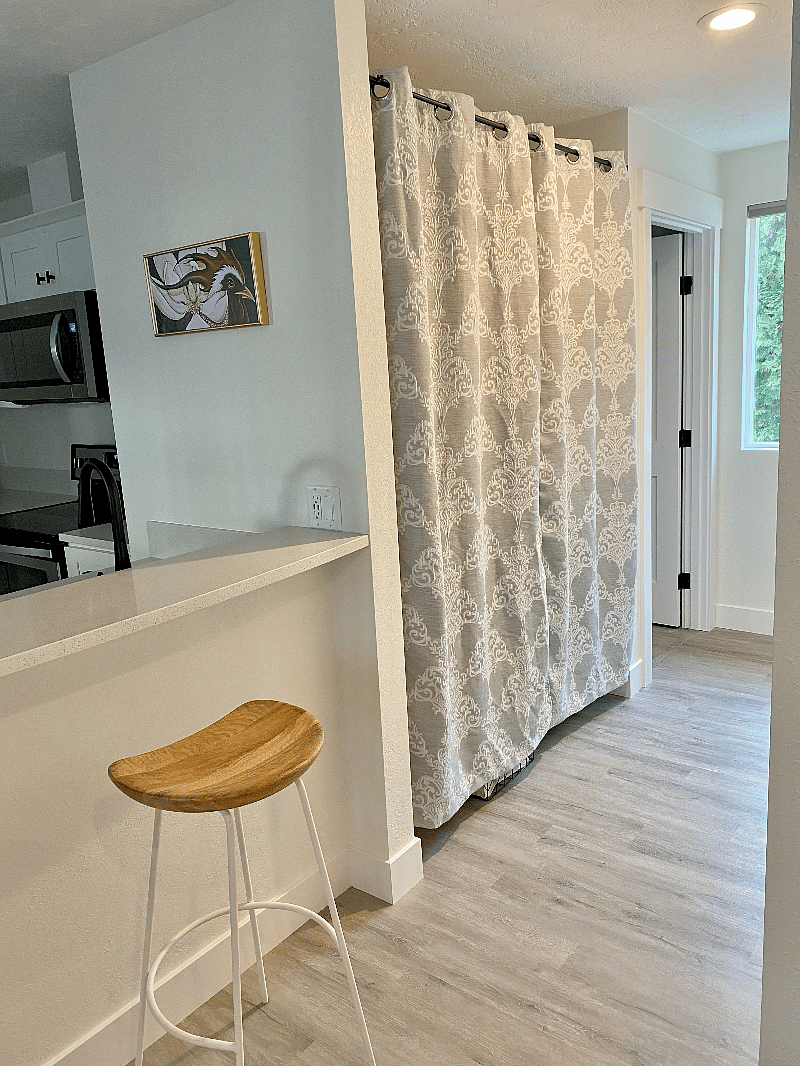 Furnished Finder property 251598_1 photo 8