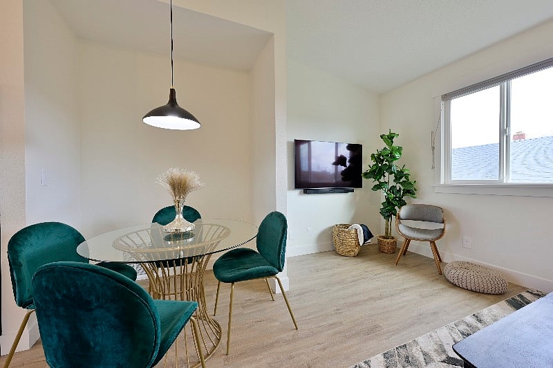 Furnished Finder property 251598_2 photo 2