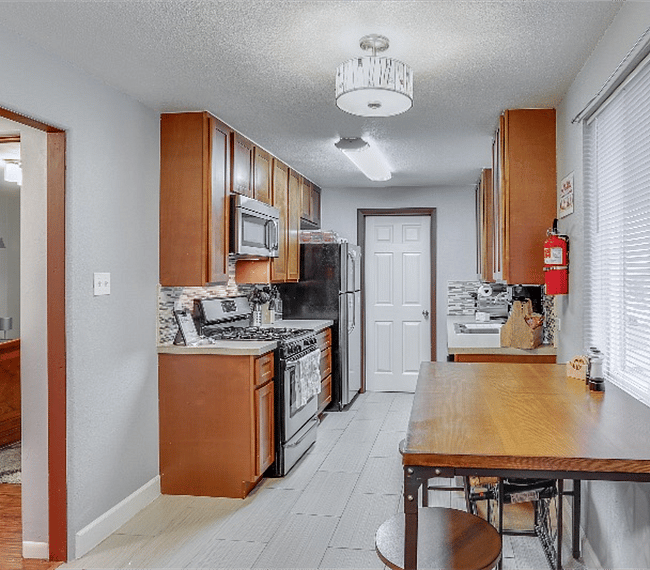 Furnished Finder property 251697_1 photo 4
