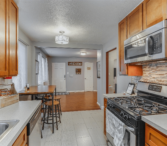 Furnished Finder property 251697_1 photo 7