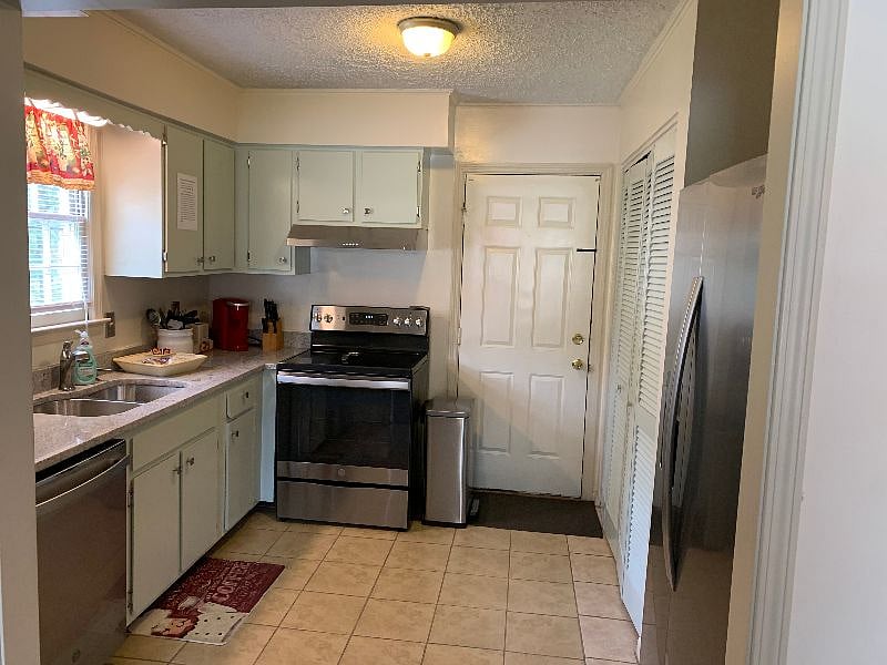 Furnished Finder property 251784_1 photo 18