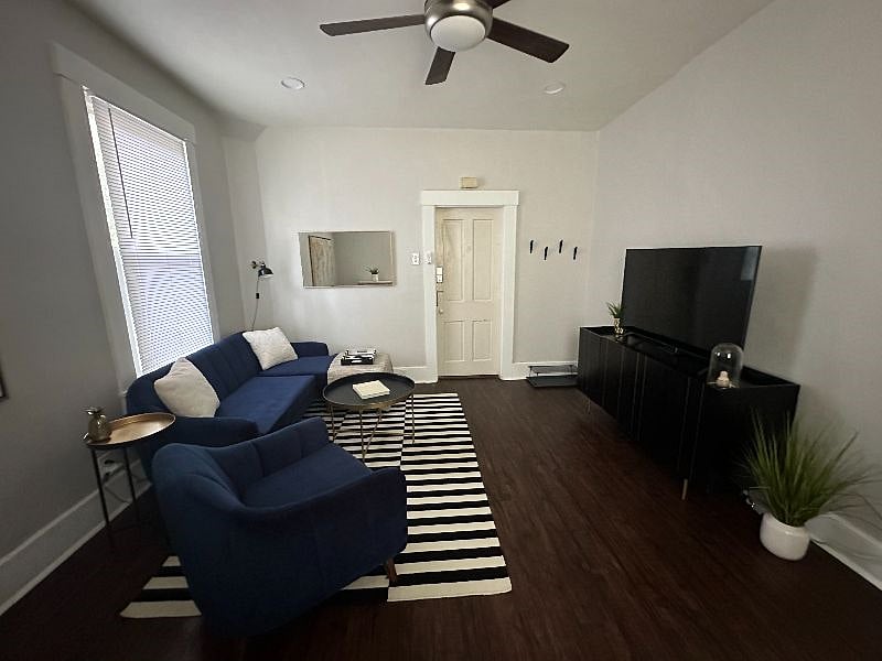 Furnished Finder property 251821_1 photo 4