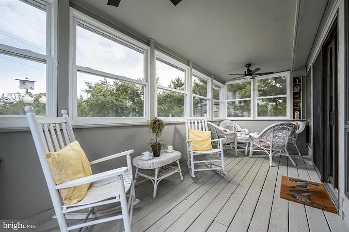 Furnished Finder property 251902_1 photo 8