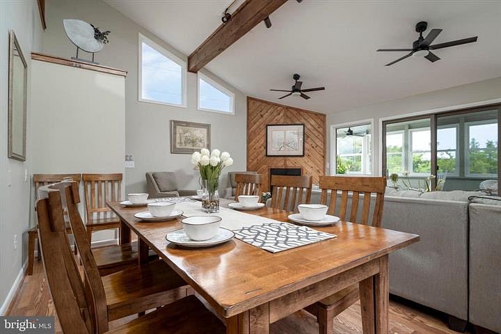 Furnished Finder property 251902_1 photo 12