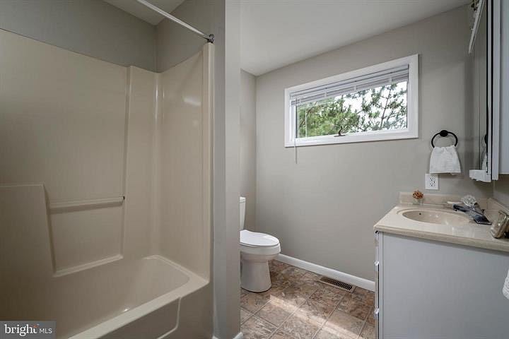 Furnished Finder property 251902_1 photo 24