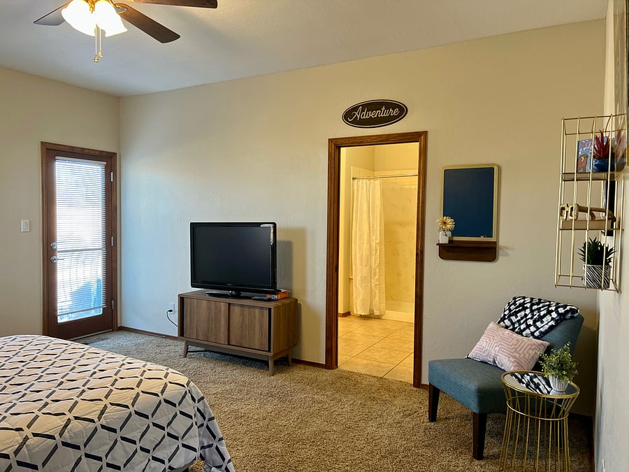 Furnished Finder property 252011_1 photo 35