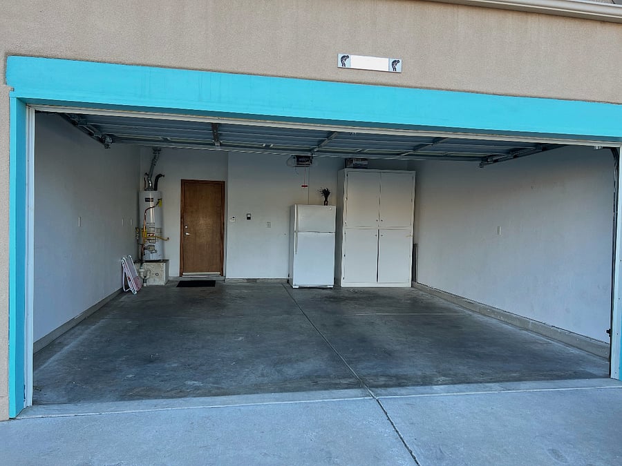 2 Car Garage