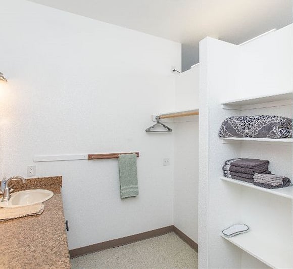 Furnished Finder property 252093_1 photo 11