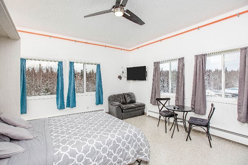 Furnished Finder property 252093_2 photo 5