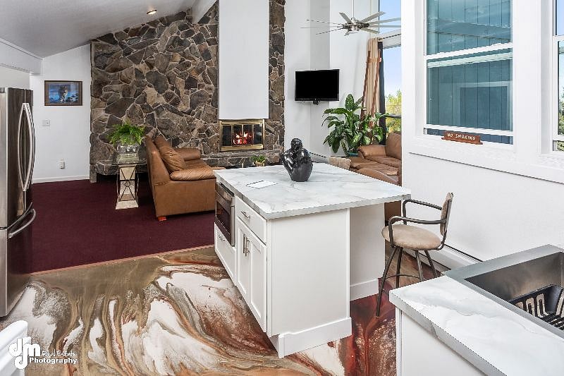 Furnished Finder property 252093_7 photo 28