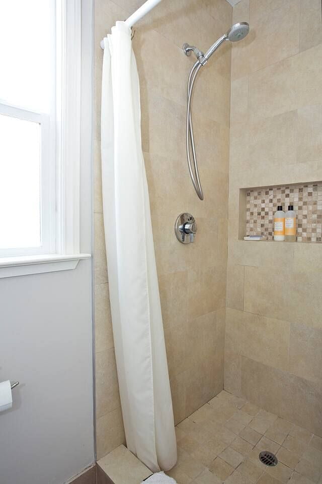 Furnished Finder property 252116_2 photo 3